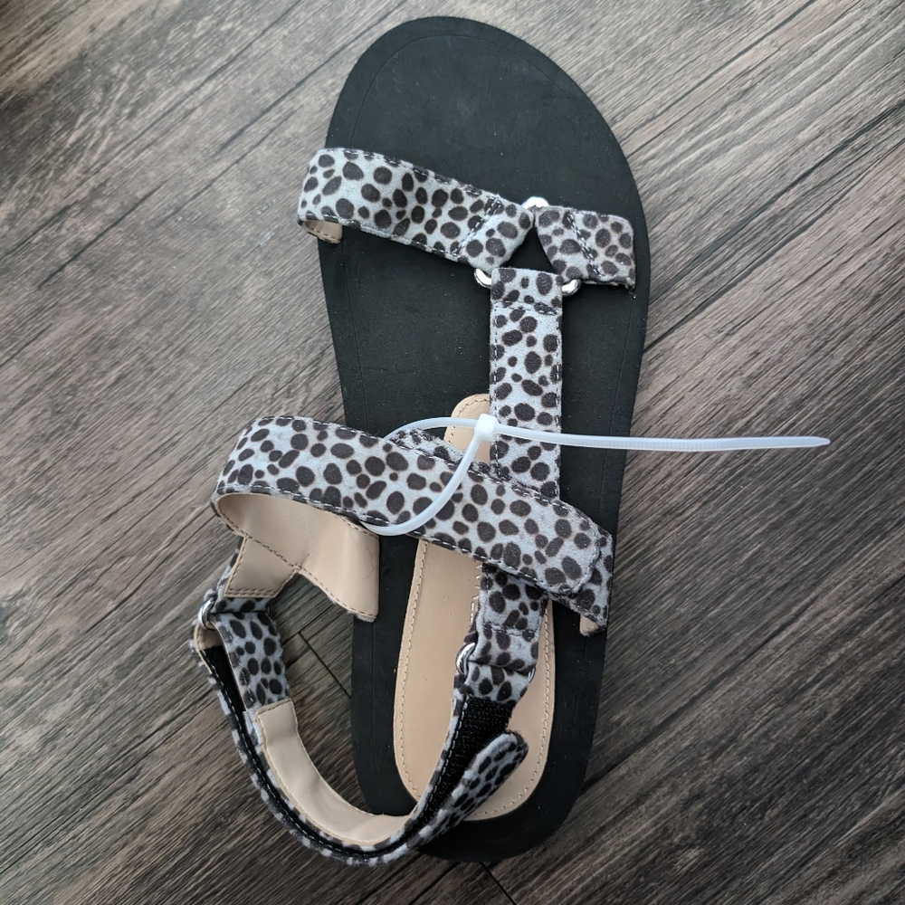 Stuart Weitzman Vail Sport Women Sandals Perimwinkle Size 7.5 New No Box